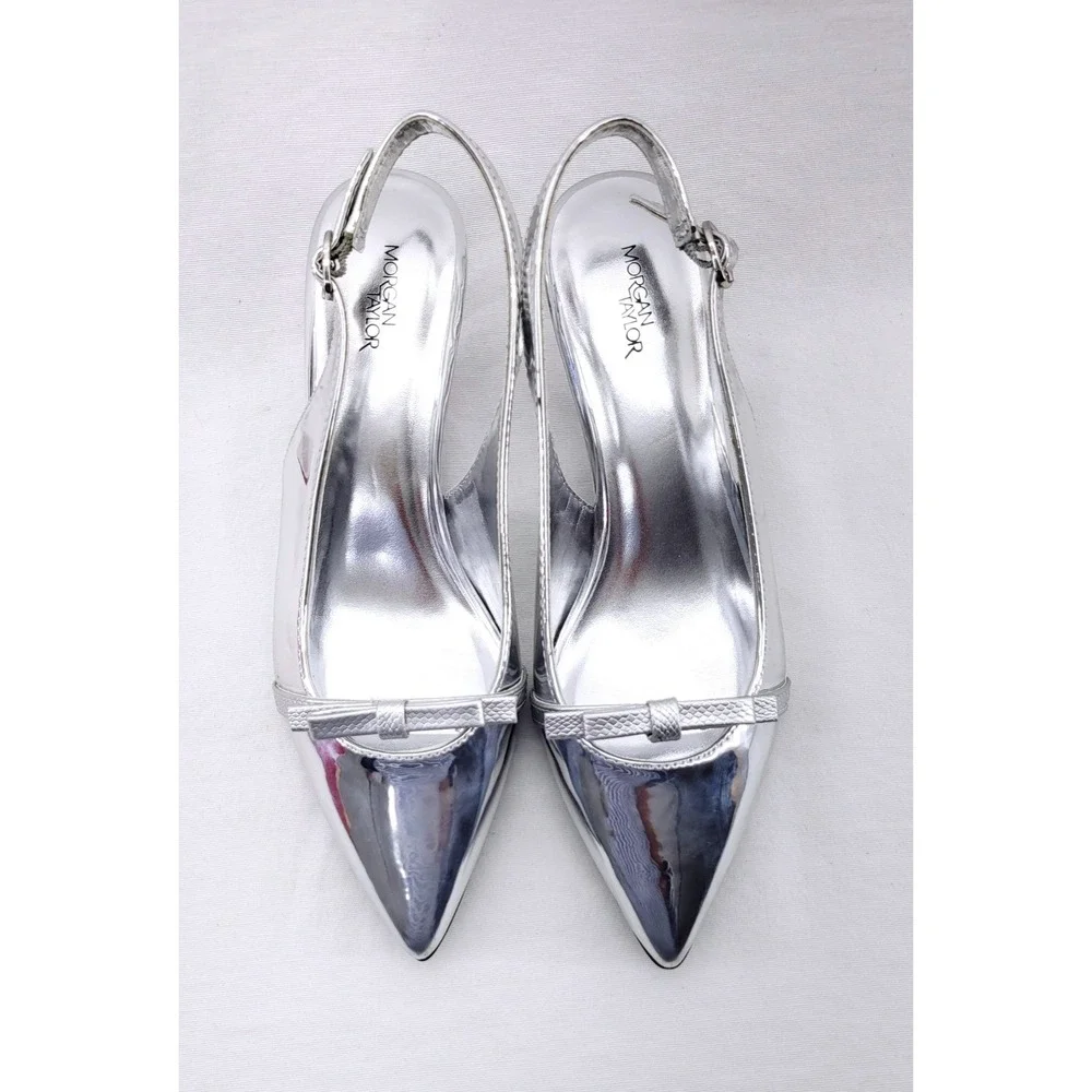 NWOT Morgan Taylor Silver Kitten Heel -‎ Size 8.5